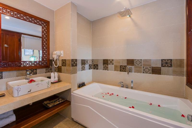 Фото Le Pavillon Hoi An Boutique Hotel & SPA