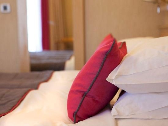 Фото Herodion Athens