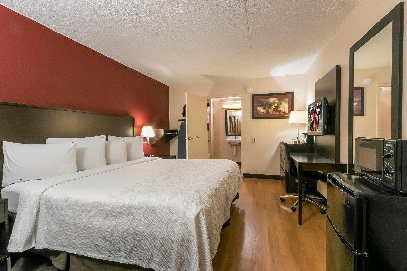 Гостиница Red Roof Inn Plus+ Washington Dc - Rockville