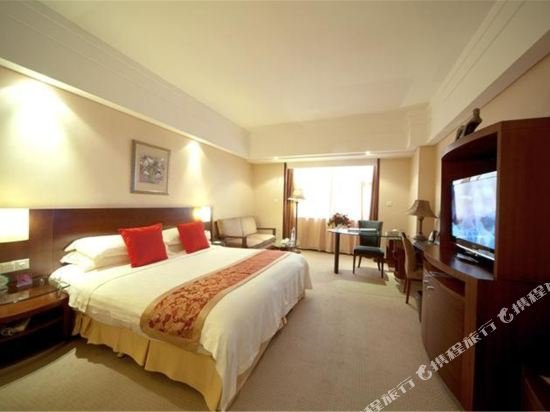 Фото Chongqing Carlton Hotel