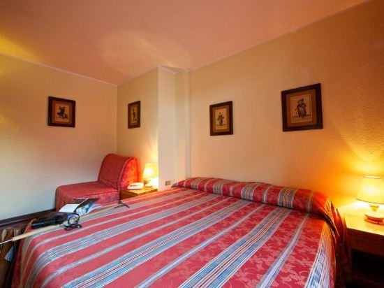 Фото Hôtel Dolonne