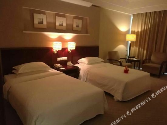 Фото Exhibition International Hotel