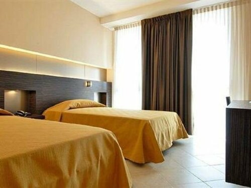 Внешний вид отеля Hotel Rosso Frizzante в Бомпорто, фото 4