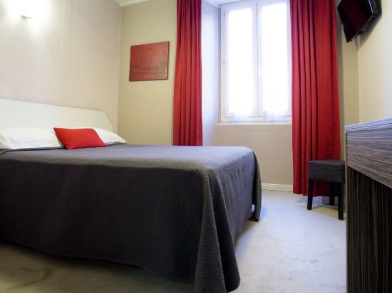 Фото Hotel Napoleon