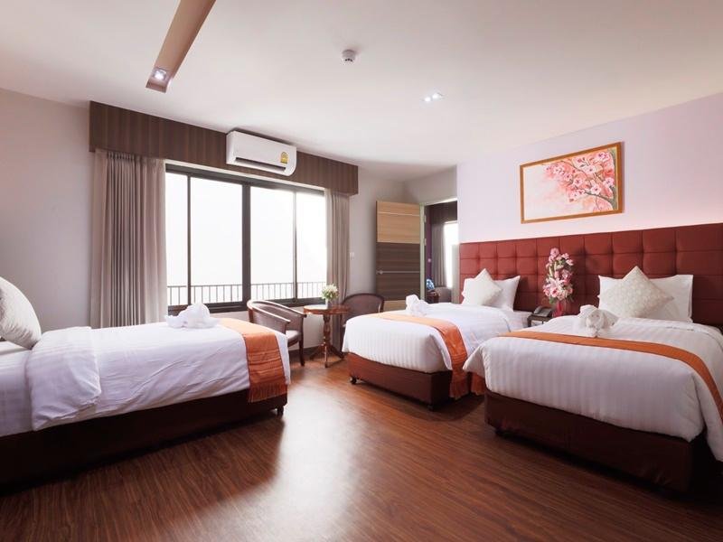 Фото Grand Pink Hotel Hat Yai