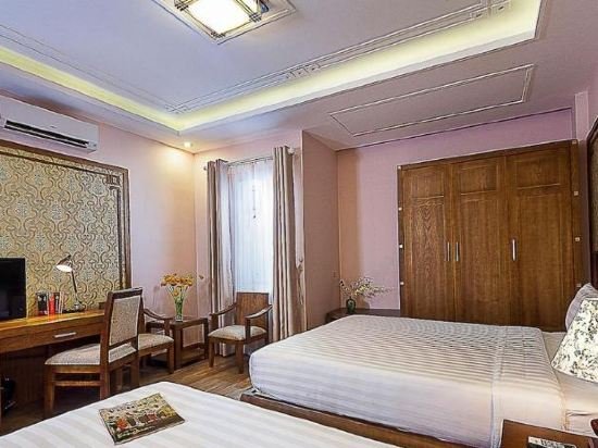 Фото La Palm Hotel