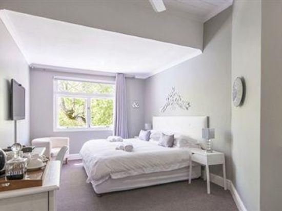 Фото Summerwood Guest House