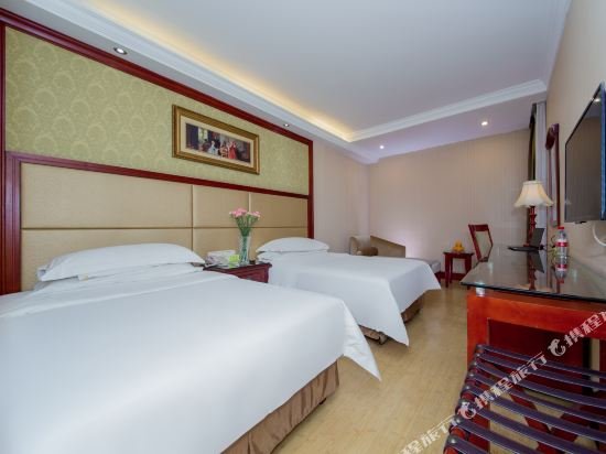 Фото Vienna International Hotel Xiangyang Railway Stati