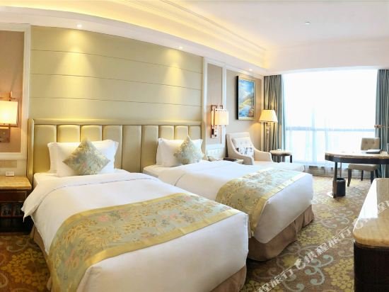 Фото Howard Johnson Zunyue Hotel Chengdu