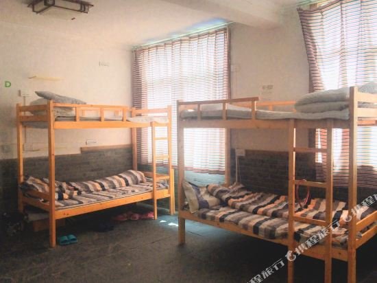 Фото Xianyang Gudu International Youth Hostel