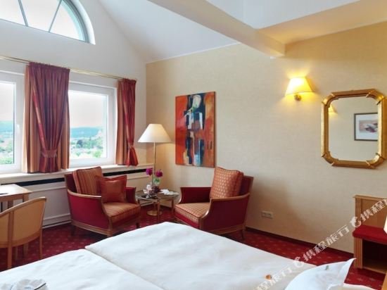 Фото Hotel Villa Hügel