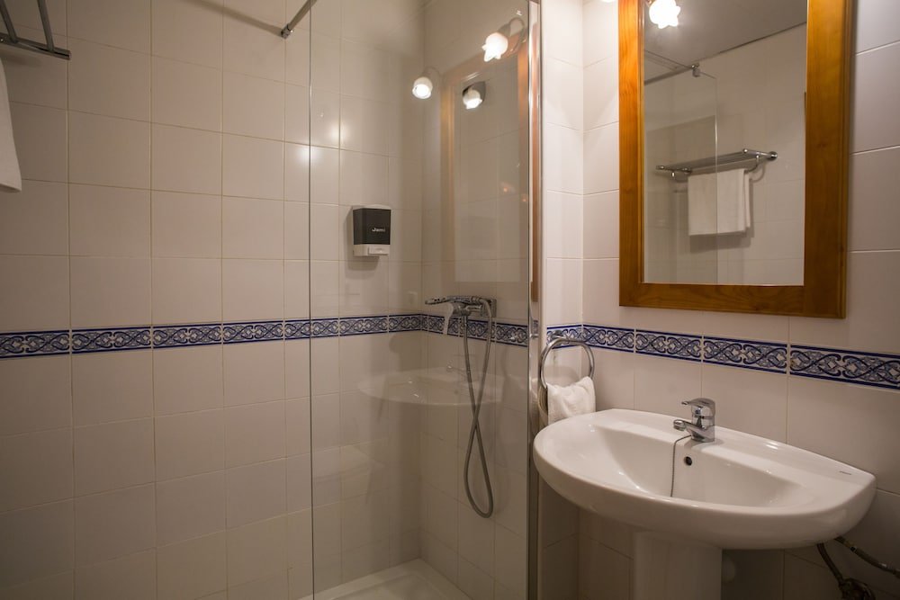 Фото Hotel Mairena