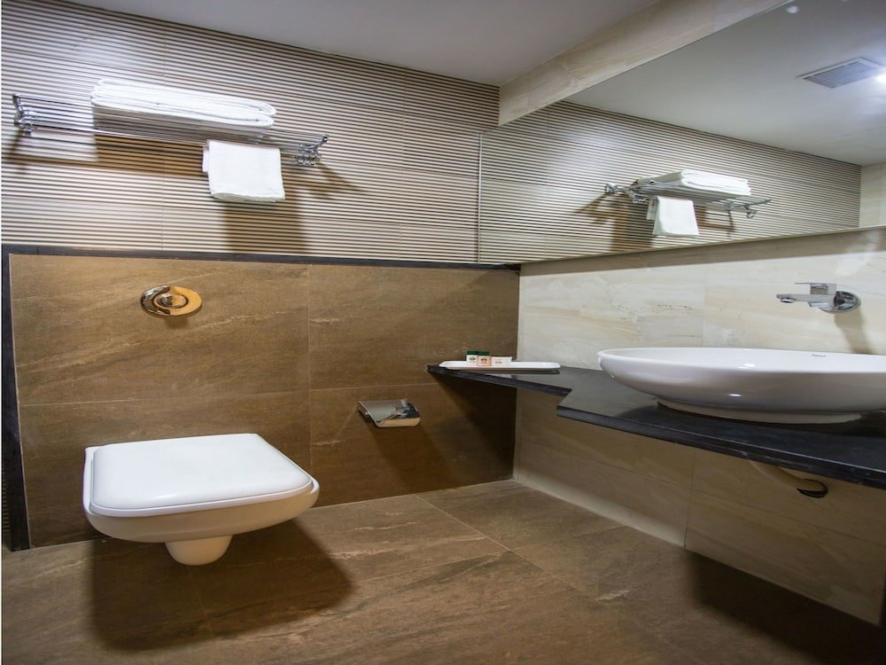 Фото Oyo 7156 Hill View Residency