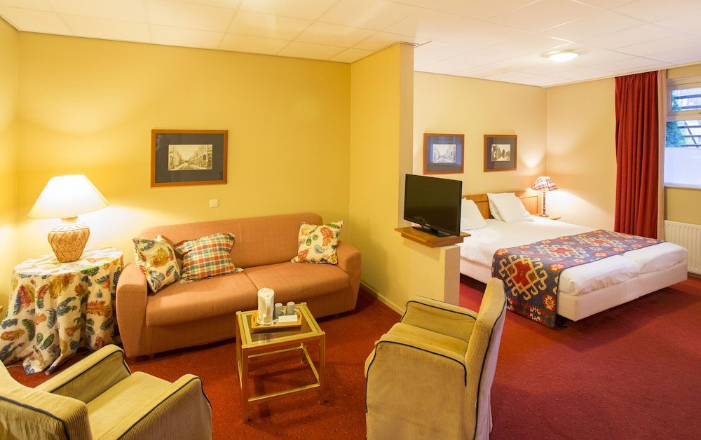 Фото Hotel Restaurant Talens