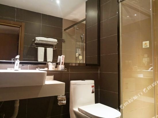 Фото Jtour Inn Changchun Railway Station South Plaza