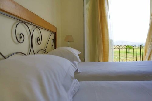 Гостиница Hotel De La Pyramide в Безье