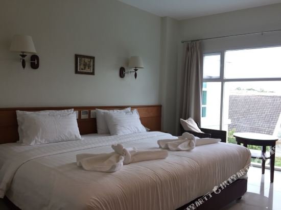 Фото Kanchanaburi City Hotel
