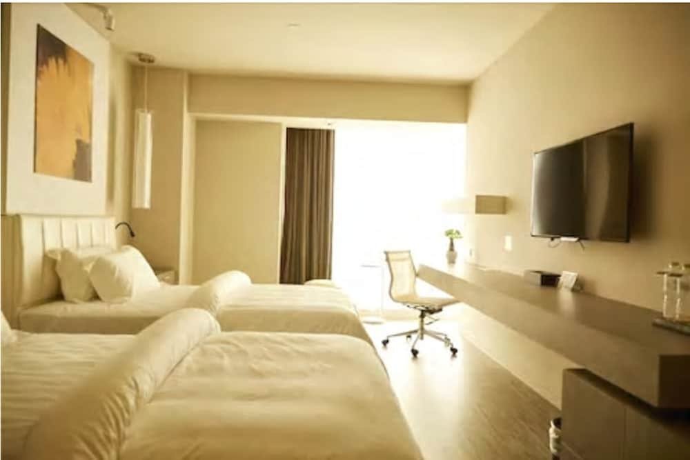 Фото Metropolo Hangzhou Railway Station East