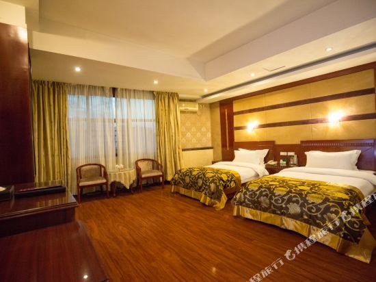 Фото Chuanlong Hotel