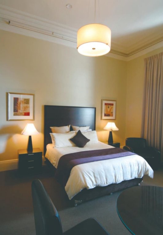 Фото Largs Pier Hotel