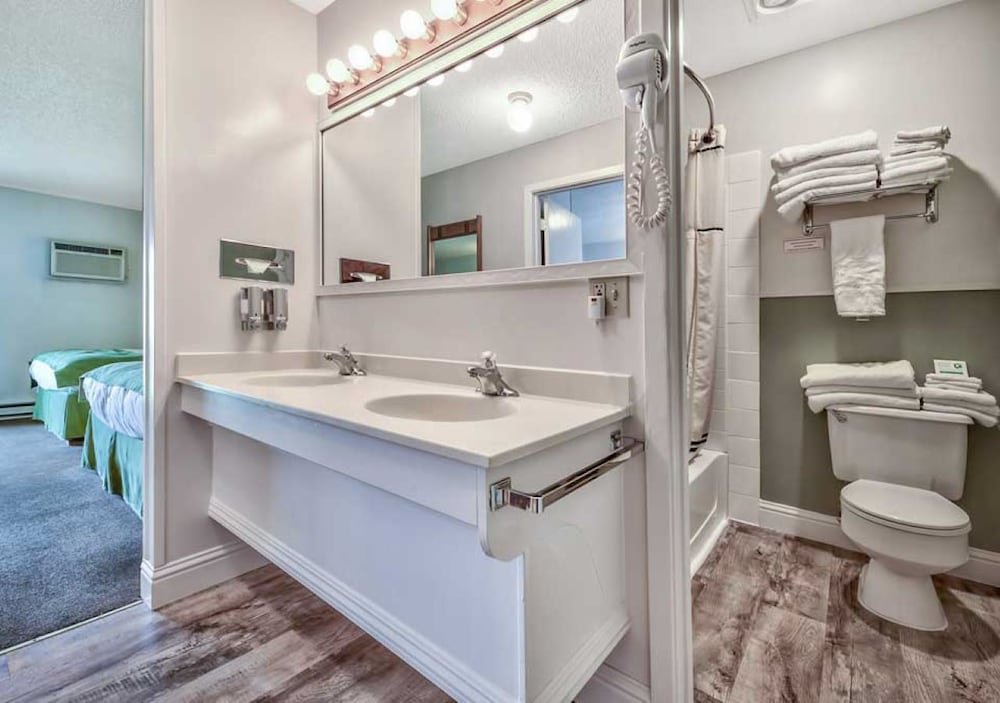 Фото Walker River Lodge