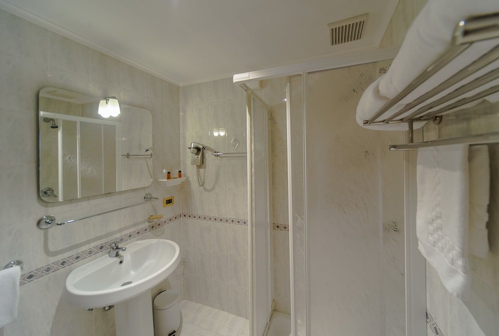 Фото Hotel Columbus