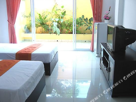 Фото Jomtien Hostel