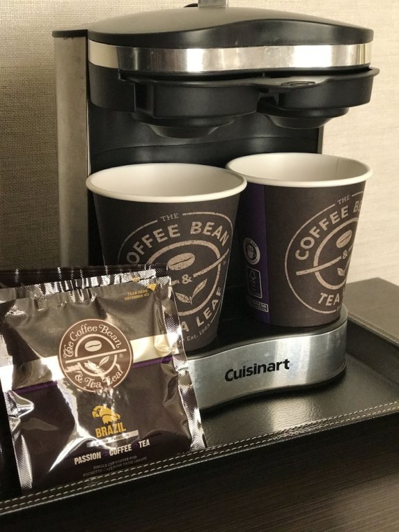 Фото DoubleTree by Hilton Hotel Los Angeles Downtown