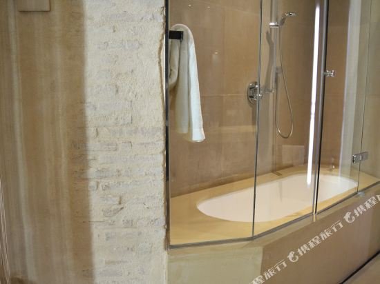 Фото EME Catedral Mercer Hotel