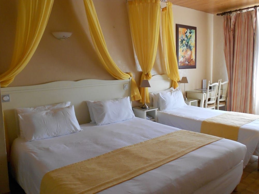 Фото Hôtel Médieval