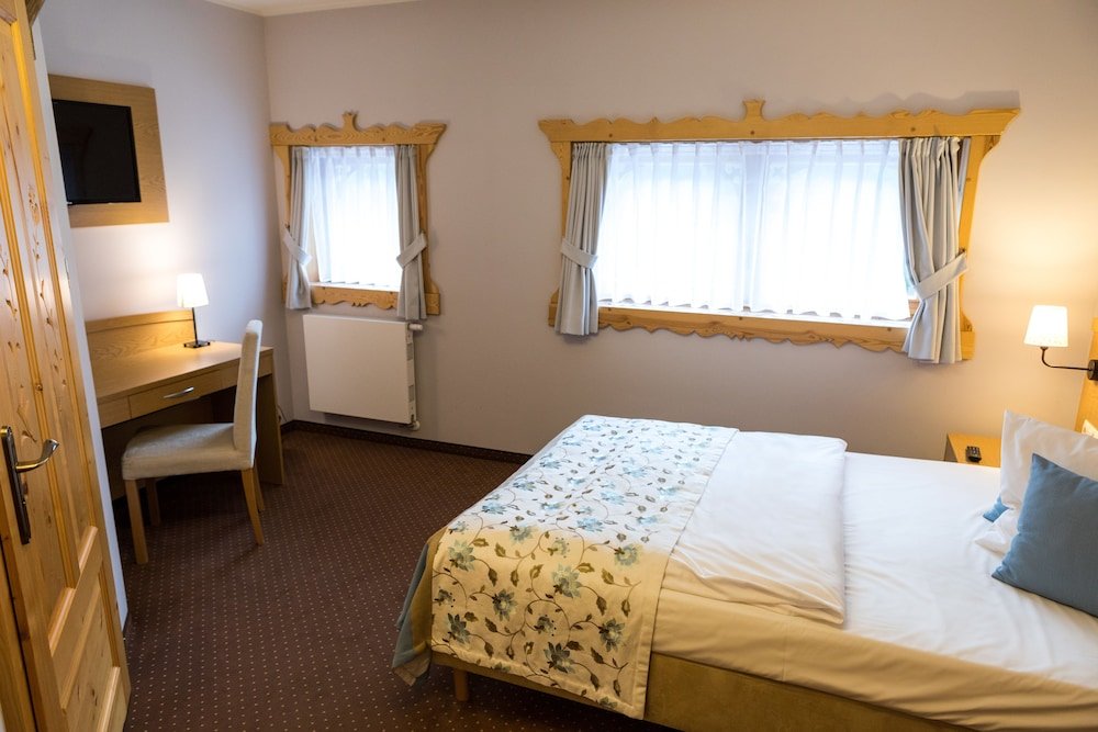 Фото Hotel Bajka