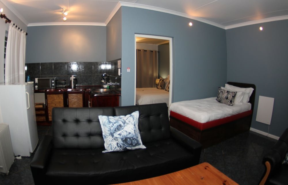 Фото The Roundhouse - Self Catering