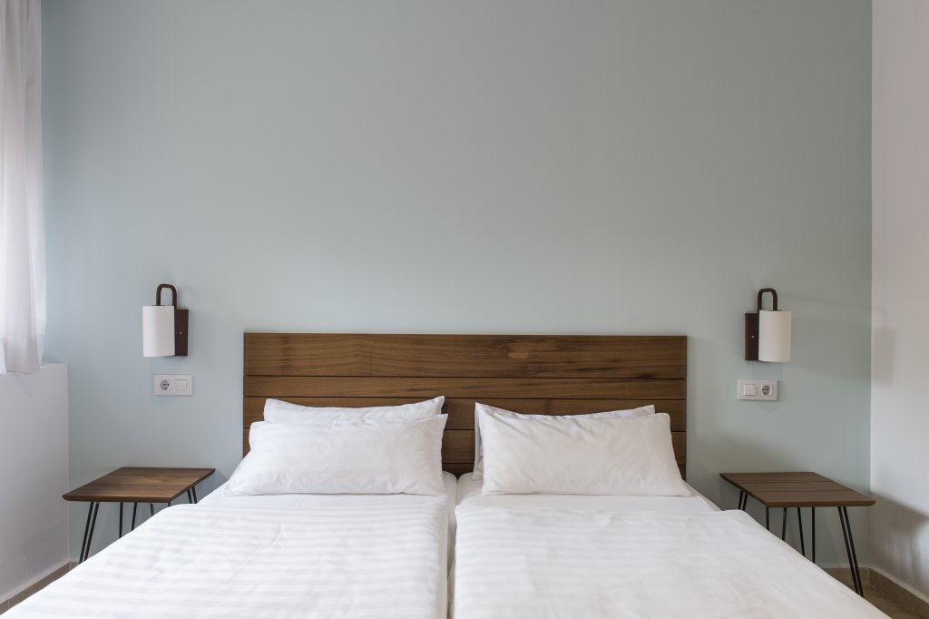 Фото Hotel Palau Sa Font