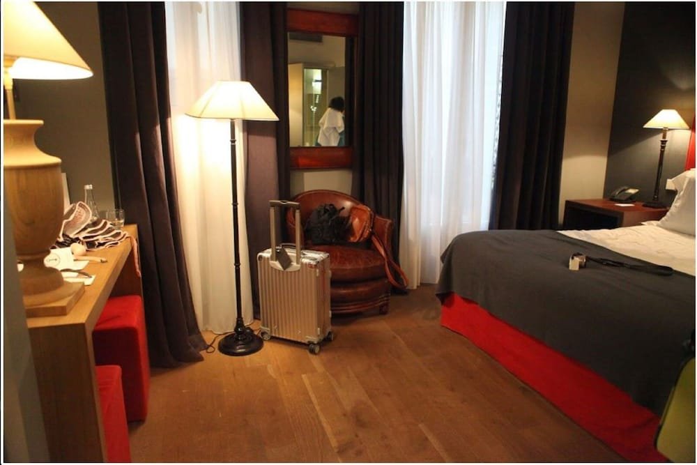 Фото New Hotel Roblin