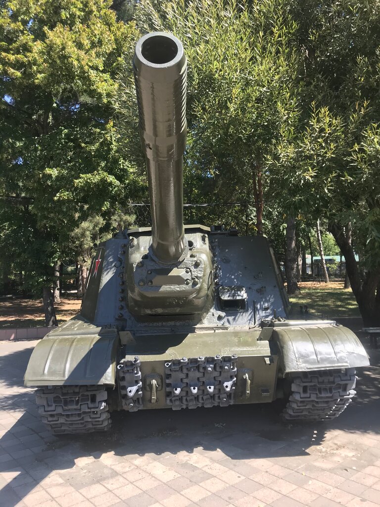 Monument to technology Тяжёлая самоходно-артиллерийская установка ИСУ-152К, Krasnodar, photo