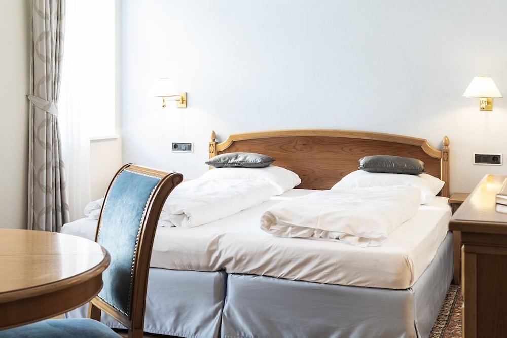 Фото Goldener Adler