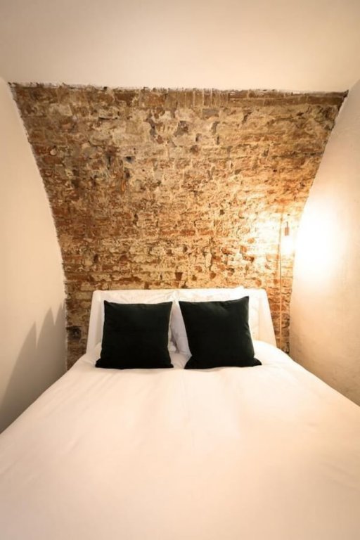 Фото Court Hotel City Centre Utrecht