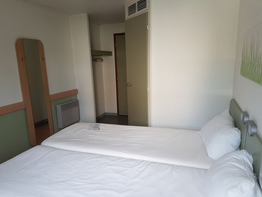 Фото ibis budget Grenoble Voreppe