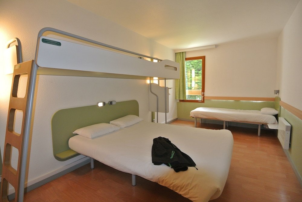 Фото ibis budget Grenoble Voreppe