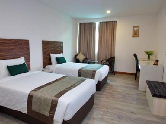 Фото Molek Garden Hotel