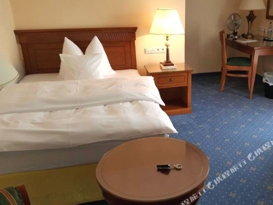 Фото Hotel zur Schwabenschänke