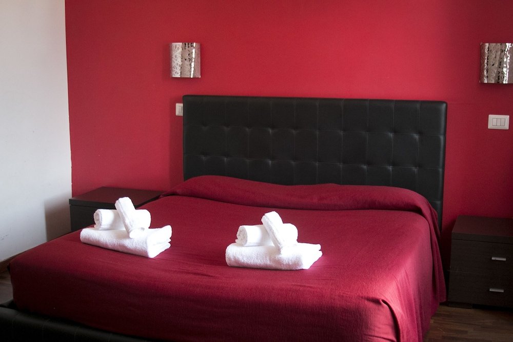 Фото Vatican Rooms Guest House