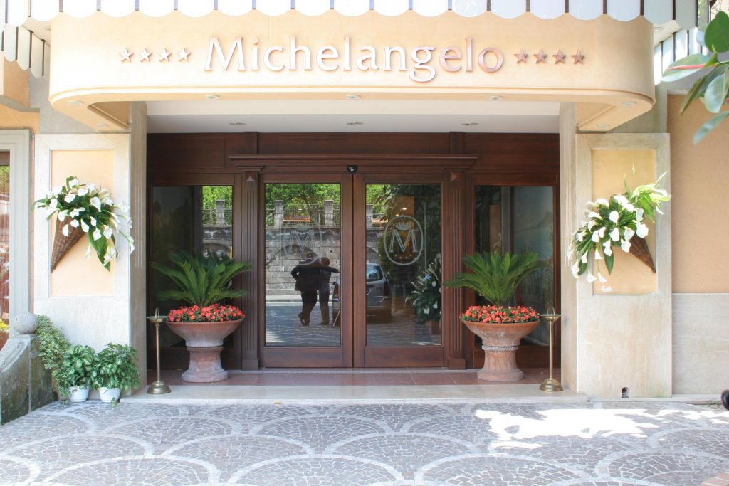 Фото Hotel Michelangelo