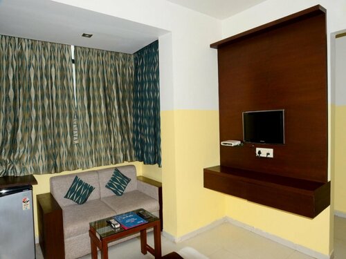 Гостиница Oyo 1030 Hotel Palm View Residency в Вадодаре