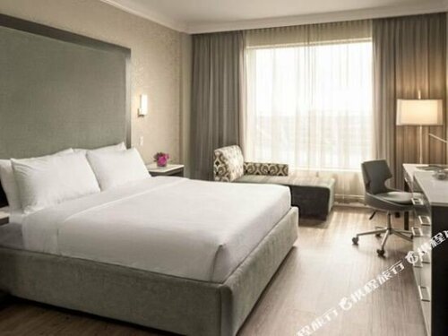 Внешний вид отеля Georgian Court Hotel в Ванкувере, фото 3