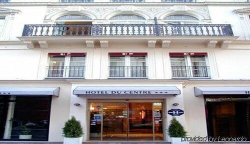 Гостиница Hôtel Lodge du Centre в Париже