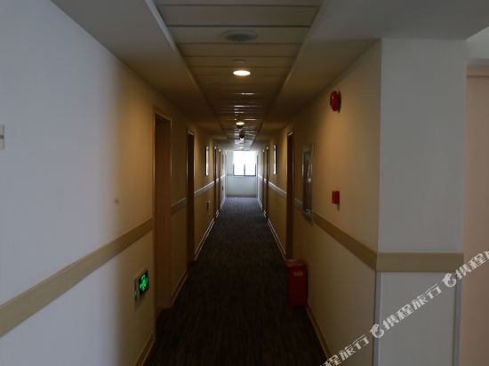 Фото Jinjiang Inn Shanghai Changzhong Road Branch