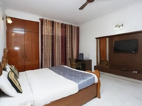 Фото Oyo 2173 Hotel 19 Bvm