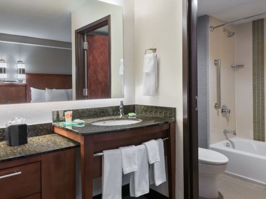 Фото Hyatt Place Boston/Medford