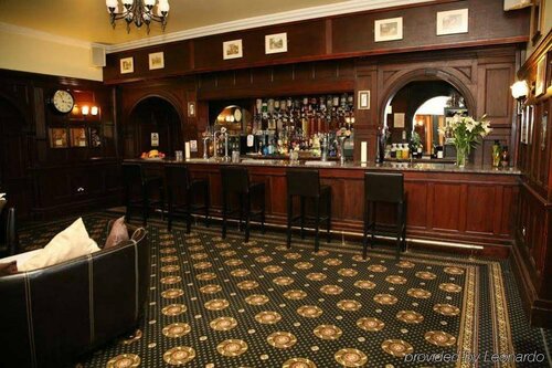 Гостиница De Rougemont Manor Hotel & Suites